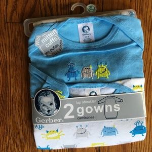 Baby Monster Gowns Mitten Cuffs 0-6 months NWT